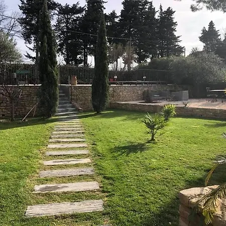 Villa Grande Maison Avec Dependance Piscine & Jacuzzi Tresques