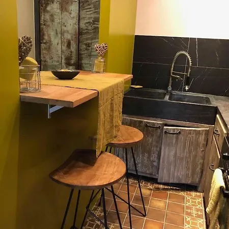 Grande Maison Avec Dependance Piscine & Jacuzzi Βίλα *