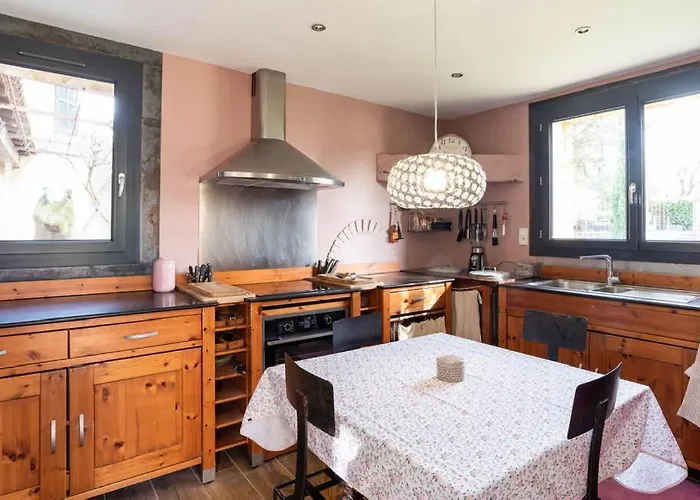 Grande Maison Avec Dependance Piscine & Jacuzzi Villa *