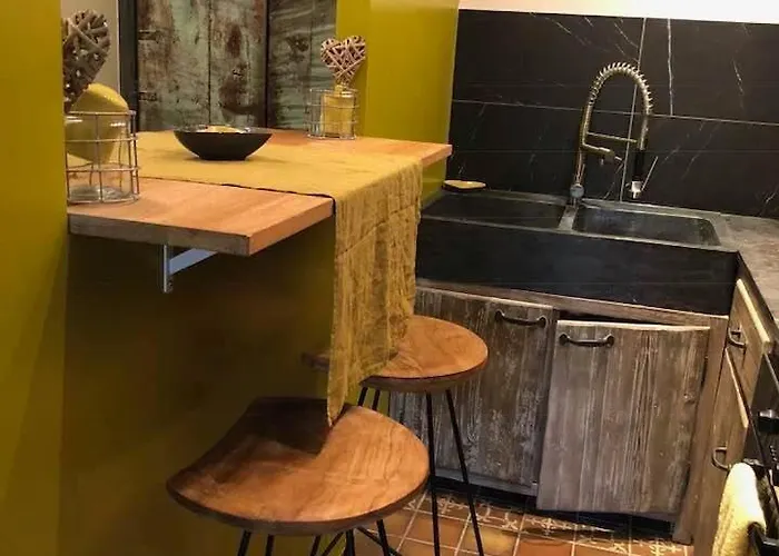 Grande Maison Avec Dependance Piscine & Jacuzzi Βίλα *